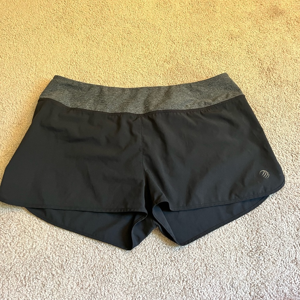 Lulu dupe MPG running shorts size L
